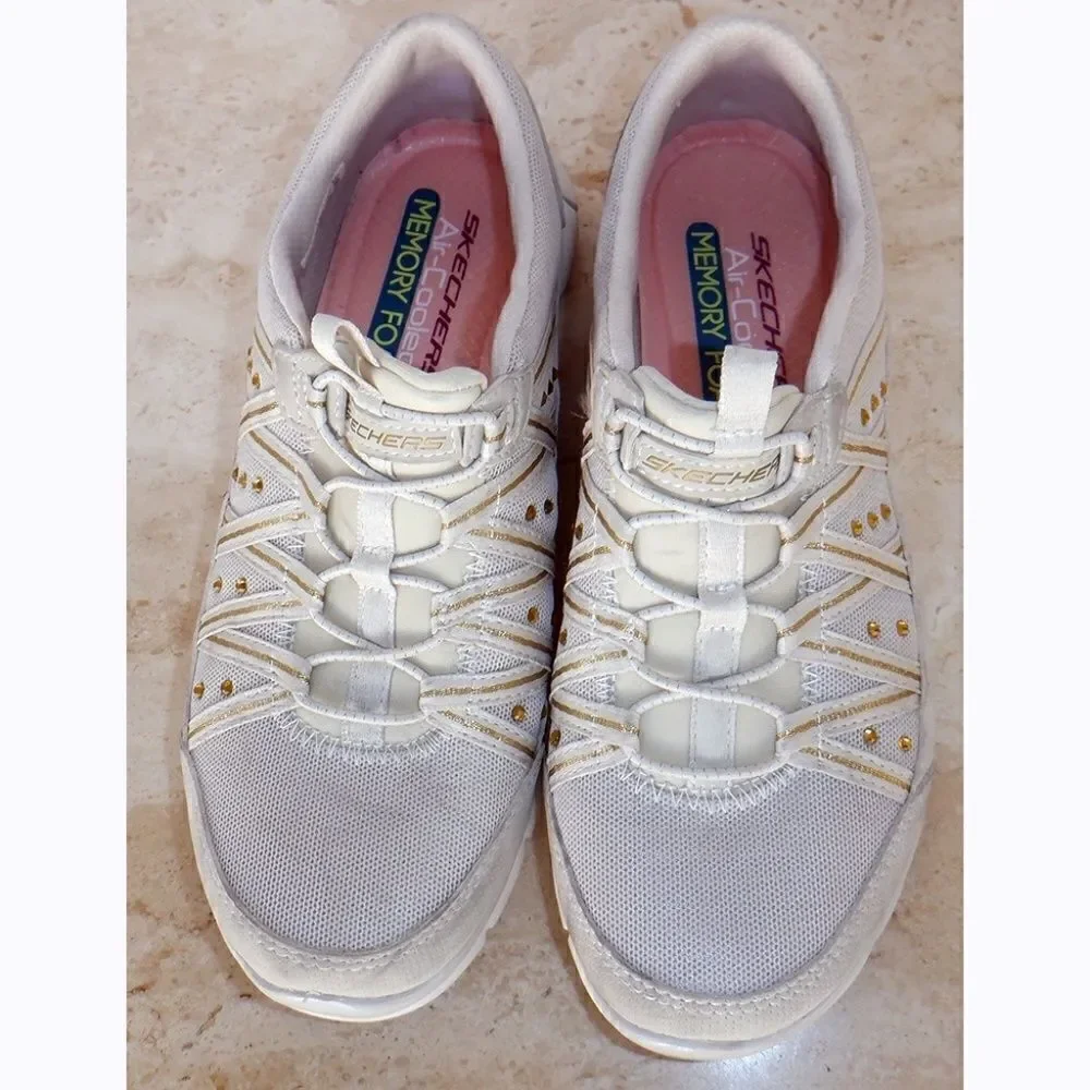 Skechers cream color bling walking shoes